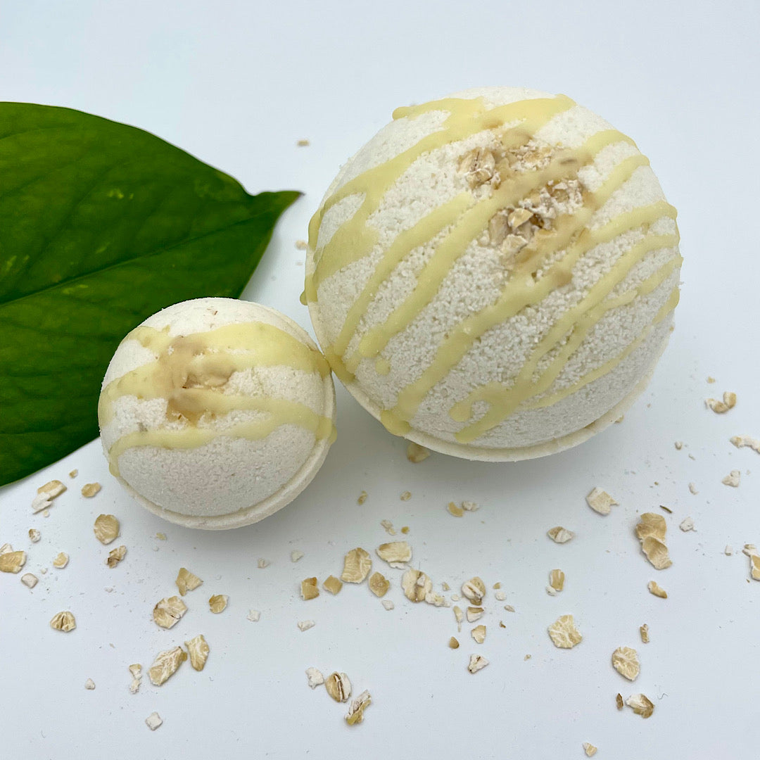 Oatmeal & Cocoa Butter Bath Bomb